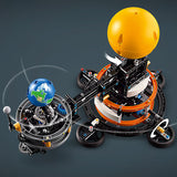 LEGO® 42179 Technic - Planet Earth And Moon In Orbit