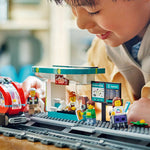 LEGO® 60423 - City Trains Downtown Streetcar And Station