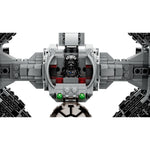 LEGO® 75348 - Star Wars™ Mandalorian Fang Fighter vs. TIE Interceptor™